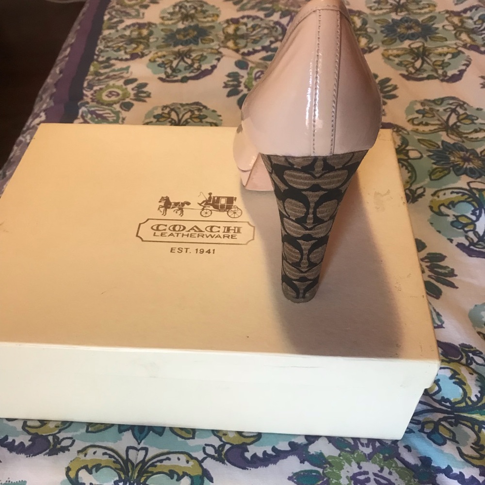 Coach Heels 4” - Picture 3 of 4